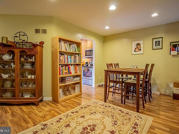 4th image of 3419 Pebble Beach Dr