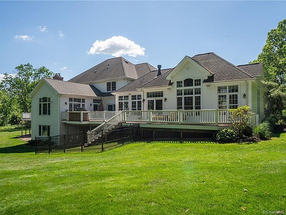 5th image of 109 Peria Dr