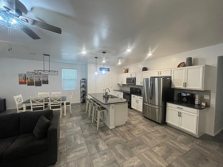 16592 W Jenan Dr — Photo 24