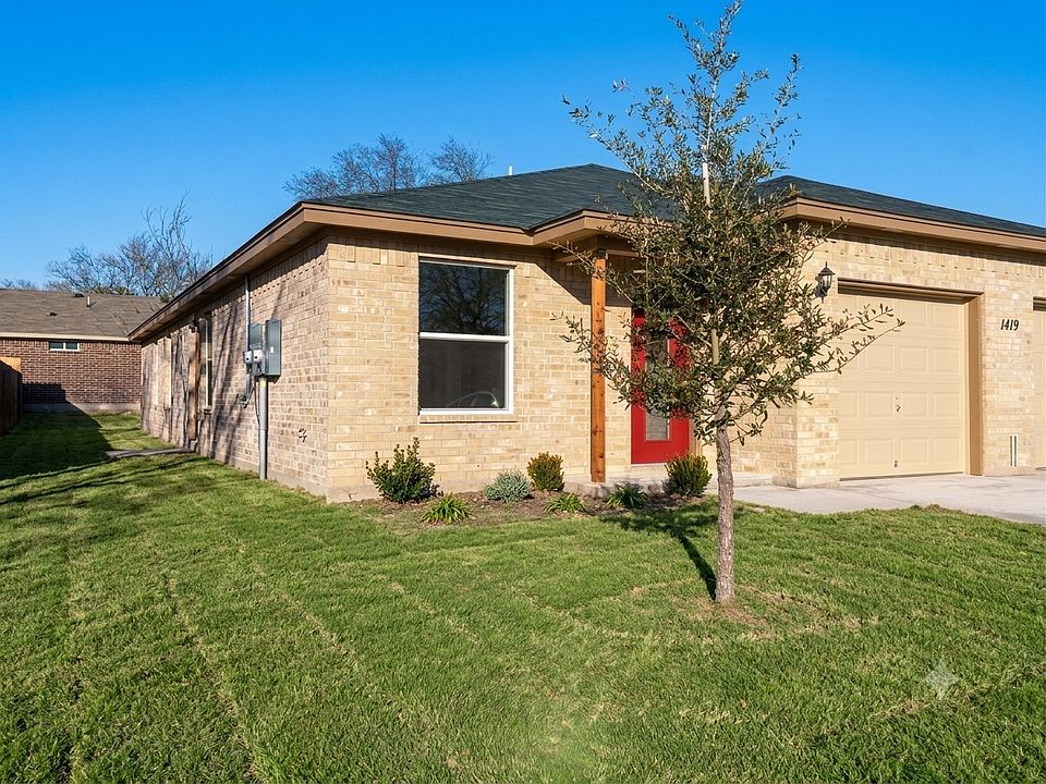 1st image of 1419 Shoshoni Trl #A
