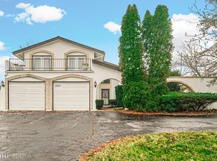 2937 E Cedar Ln, Crete, IL 60417