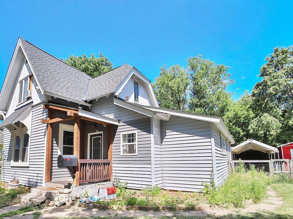 1st image of 508 4th Ave NE