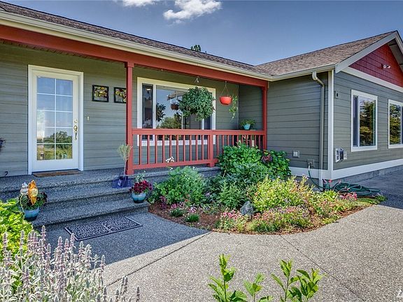 2nd image of 2775 Mount Baker Hwy