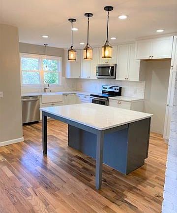 2nd image of 1018 Piedmont Ave SE