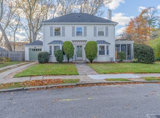 83 Betsey Williams Dr, Cranston, RI 02905