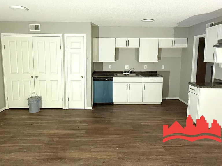 5636 Maple Tree Dr — Photo 6