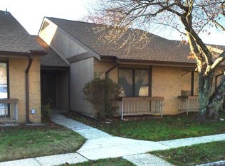 5 Danbury Ct, Red Bank, NJ 07701