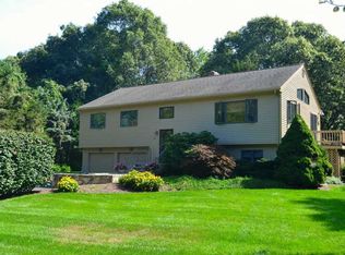 78 Seabreeze Dr, North Kingstown, RI 02852