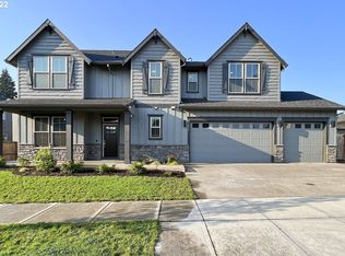 11879 Winnie Way, Oregon City, OR 97045