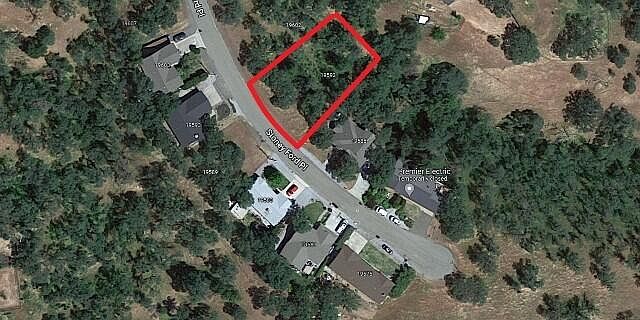 1st image of 19592 Stoneyford Pl
