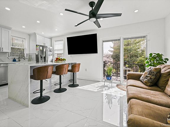 4th image of 6 Dubonnet Road