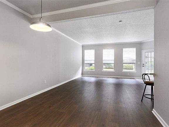 3rd image of 350 Emerald Forest Blvd APT 18102