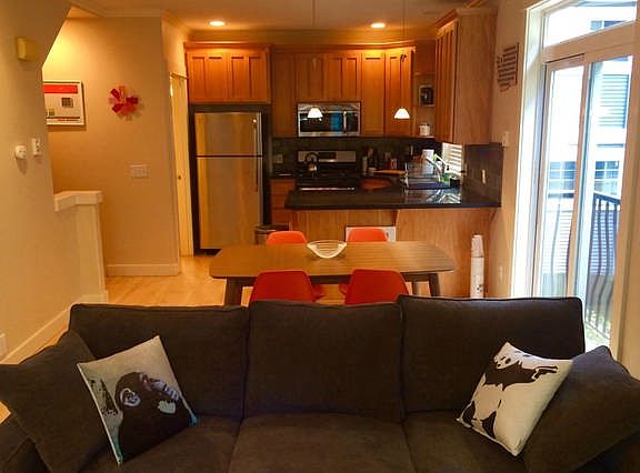 Living/Dining Area