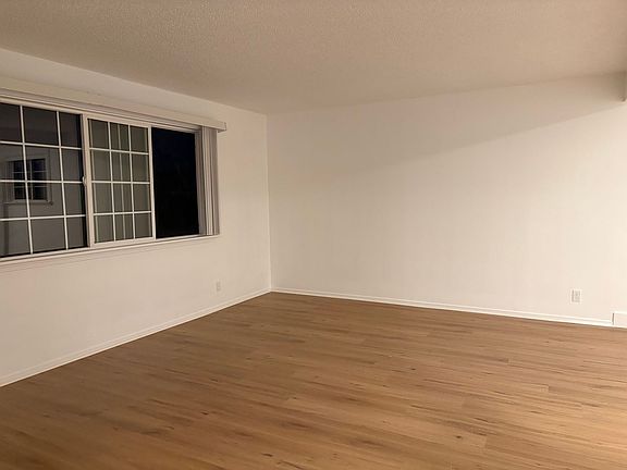 2nd image of 77 Porta Vista Dr #16