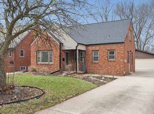 2524 Raymond Dr, Des Moines, IA 50310