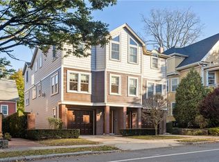 555 Hope St, Providence, RI 02906
