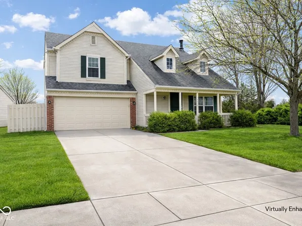 10877 Washington Bay Dr, Fishers, IN 46037