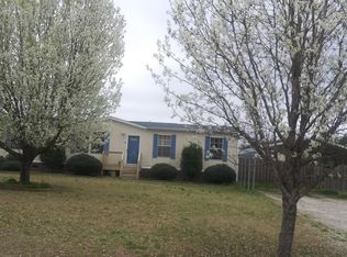 44 Pretty Branch Ln, Riegelwood, NC 28456