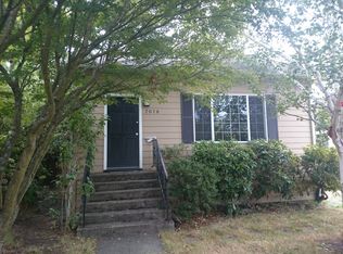 7016 Mary Ave NW, Seattle, WA 98117