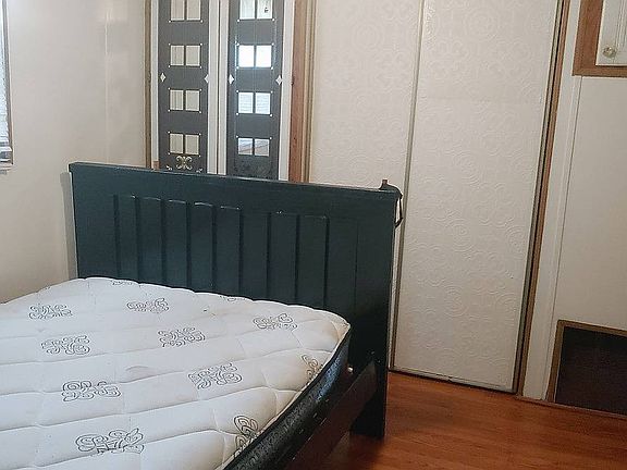 4th image of 1226 Sunshine Cir