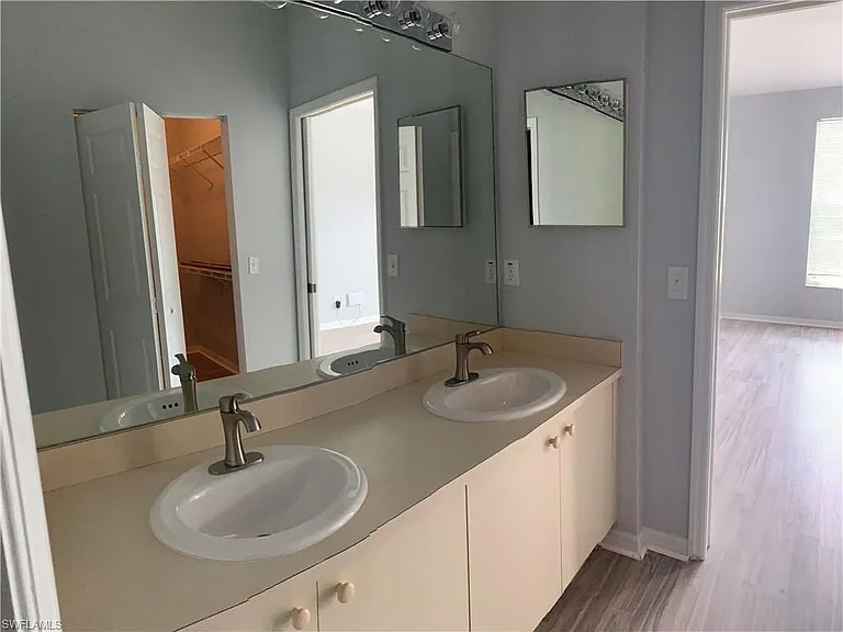 14970 Vista View Way #302 — Photo 11