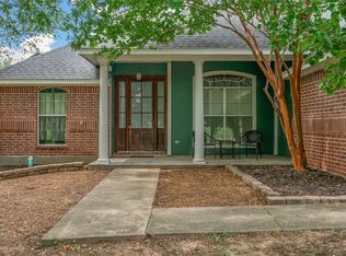4202 Parkridge Dr, Benton, LA 71006