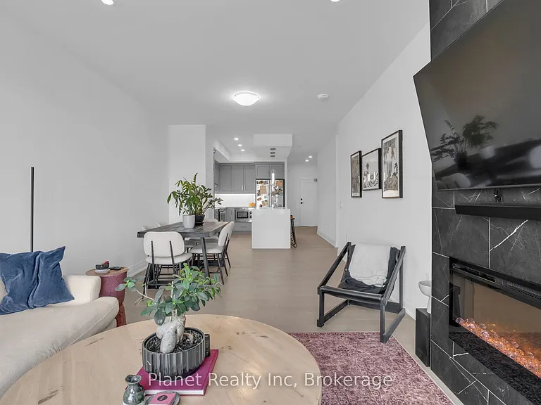 71 Wyndham St S #1006 — Photo 15