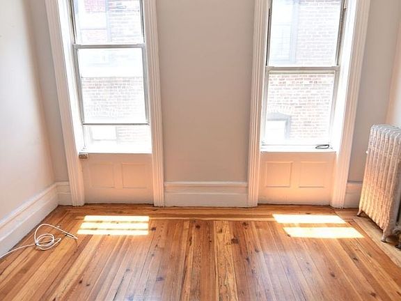 5th image of 22 Saint Nicholas Pl #56