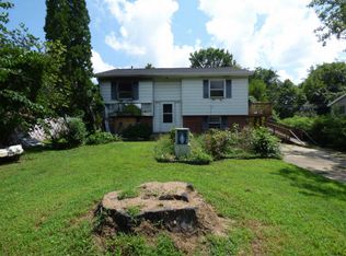 118 Airport Rd, Clarksville, TN 37042