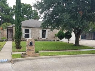 10506 Elmsworth Dr, Houston, TX 77099