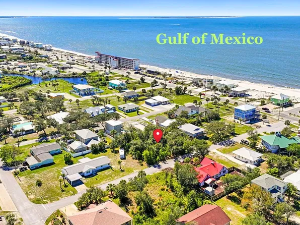 106 21st St, Pt Saint Joe, FL 32456