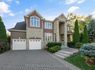 6718 Domenic Cres, Niagara Falls, ON L2J 4L5