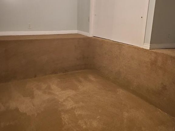 5th image of 631 E Bryan Ave