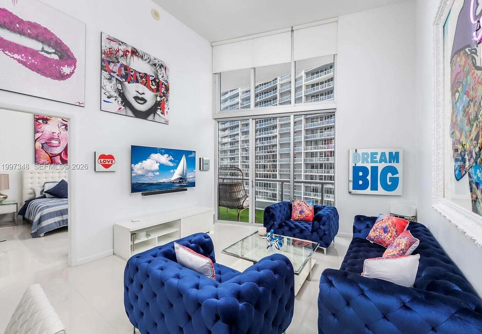 Iconbrickell Condo No 1 — Photo 2