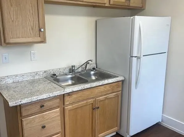 105 Cumberland St APT 3, Clear Spring, MD 21722