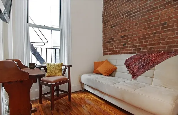 Rented by The Agency | media 14