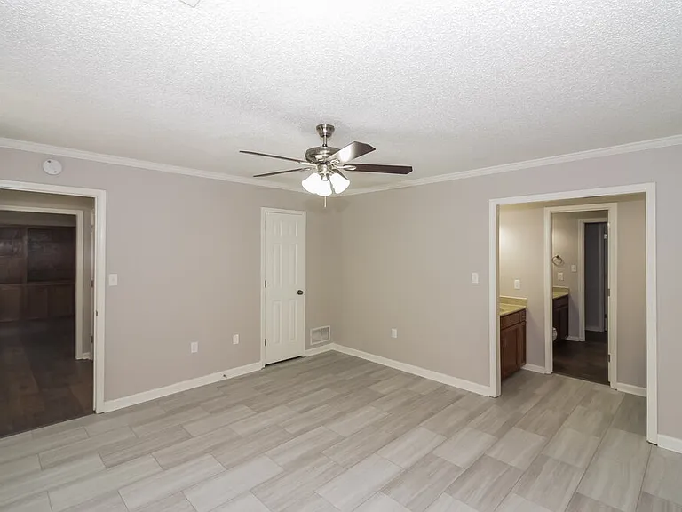 7308 Alexander Rd — Photo 10