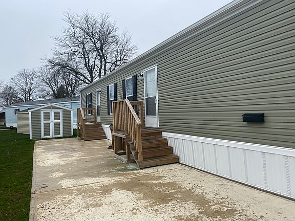2nd image of 17 Tammy Ln #587S