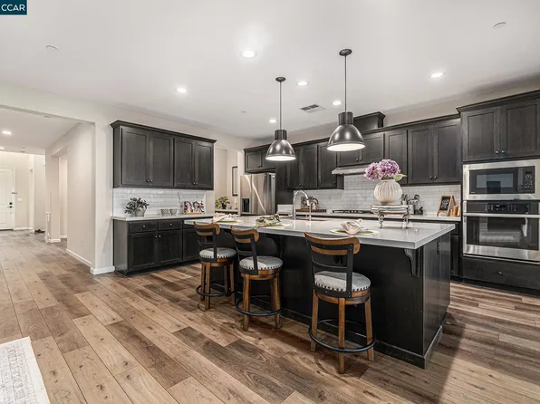 208 Littleton St, Oakley, CA 94561