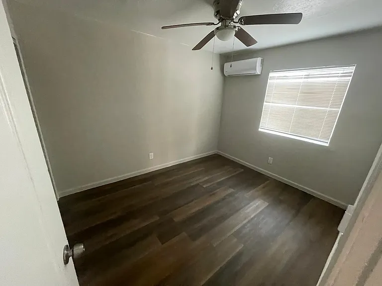 6623 S 10th St #1 — Photo 3