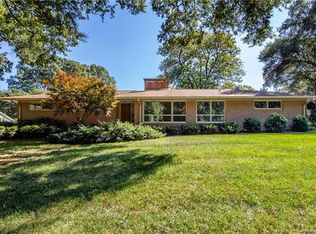 933 Coulwood Dr, Charlotte, NC 28214
