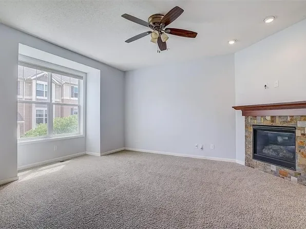 8395 Norwood Ln, Osseo, MN