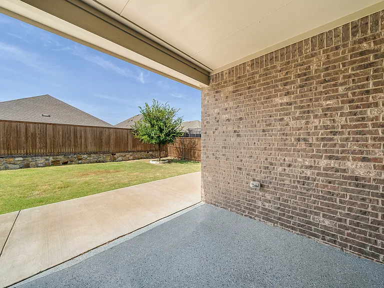 1117 Goldfinch Dr — Photo 32