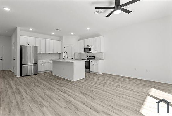 1st image of 5226 Centennial Blvd #5226