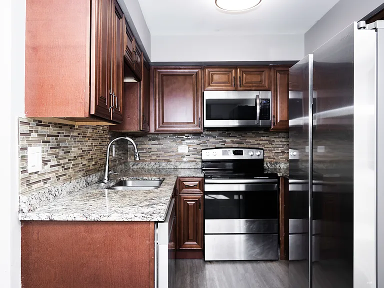 1787 W Algonquin Rd #1B — Photo 5