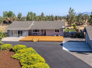 1923 NE Upas Ave, Redmond, OR 97756