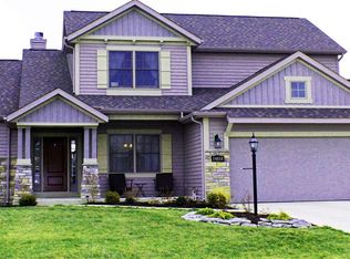 14818 Blue Reef Dr, Fort Wayne, IN 46814