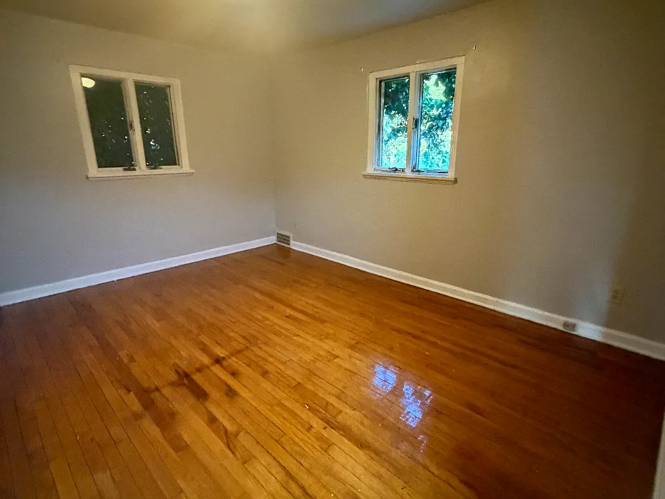 370 Anawanda Ave #370