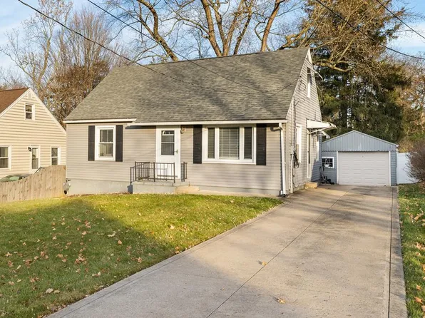 310 Westlawn Dr, Mansfield, OH 44906