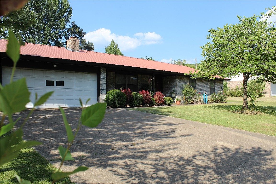 1413 SE Quincy St, Idabel, OK 74745 MLS 1079299 Zillow